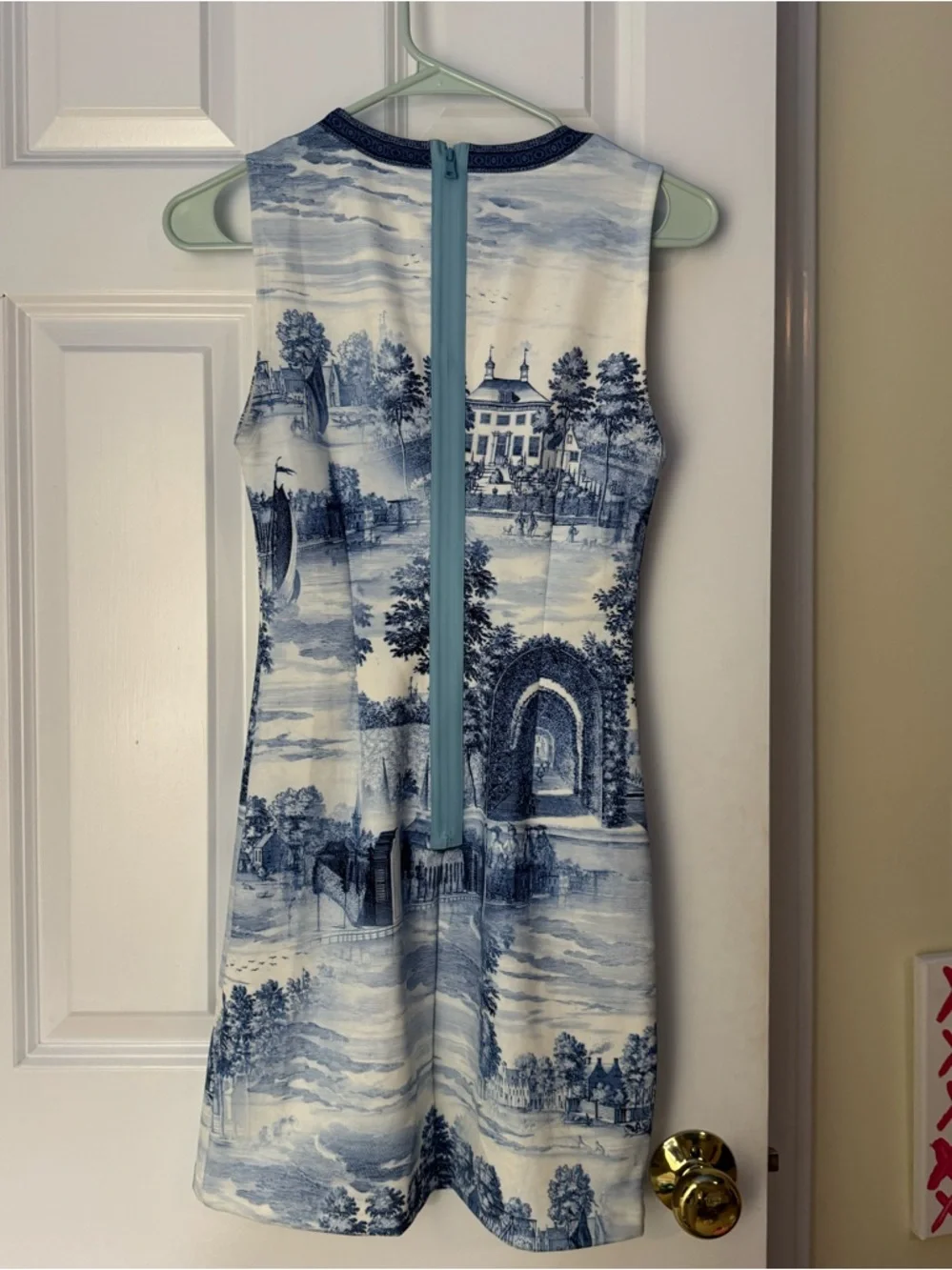 Alice and Olivia Blue printed mini dress size 0 - Picture 4 of 5